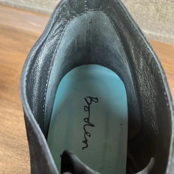 NWOT BODEN Suede Wedged Heel Black Booties Size 39 - Picture 8 of 10